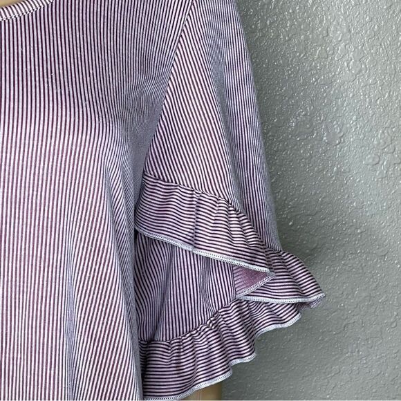 Star Vixen Short Ruffled Sleeve Striped Blouse Mauve and Light Pink Size 1X - Picture 4 of 10